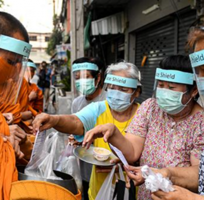 Thailand cuts quarantine period for tourists who have been vaccinated against COVID-19